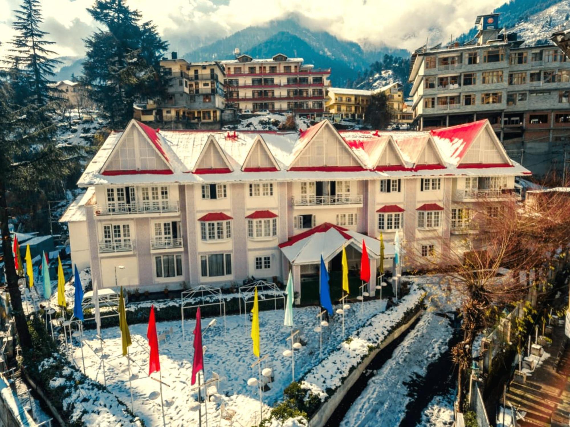 Hotel Snow Princess 马拉里 外观 照片